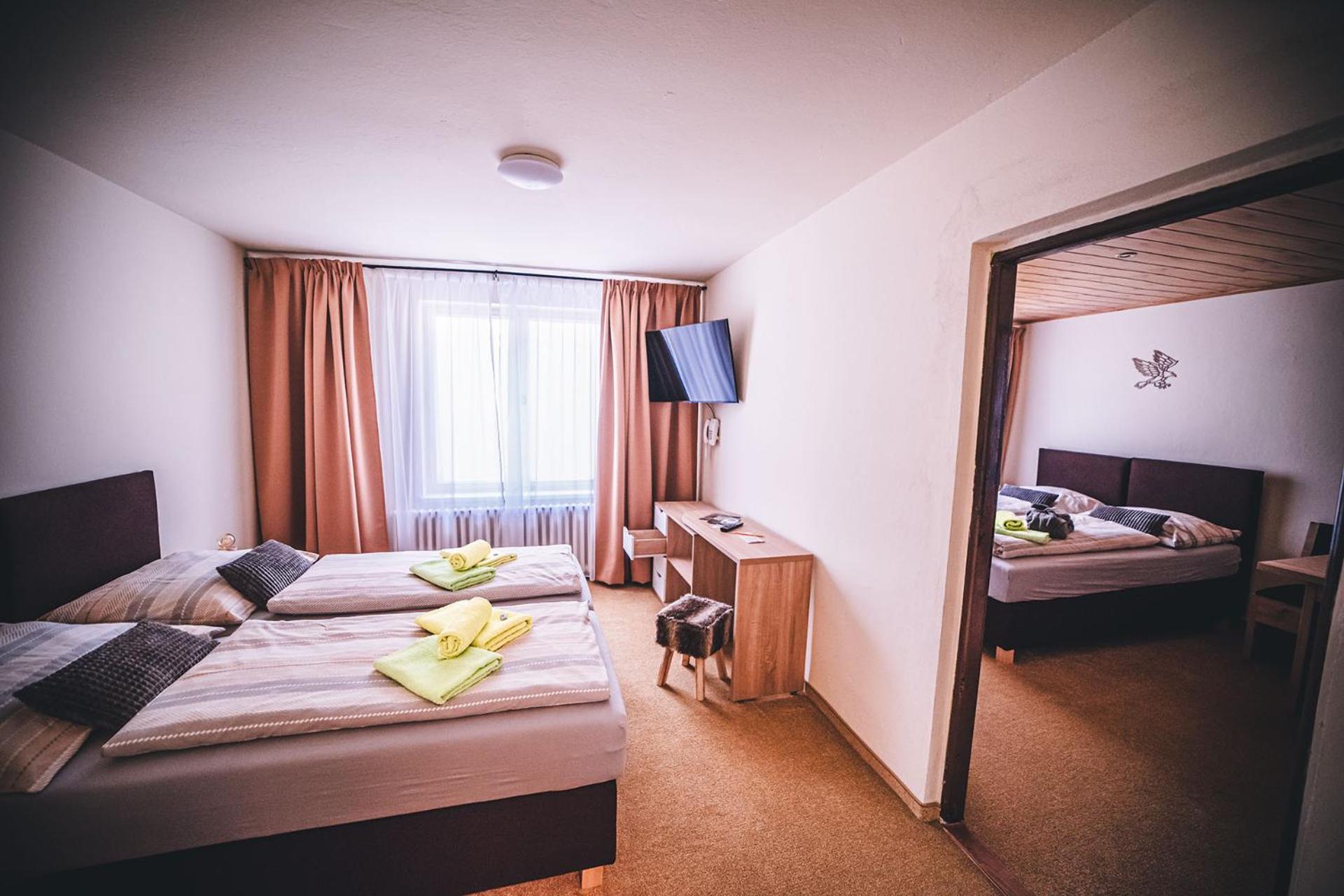 Wellness & Spa Hotel Certov Exterior photo
